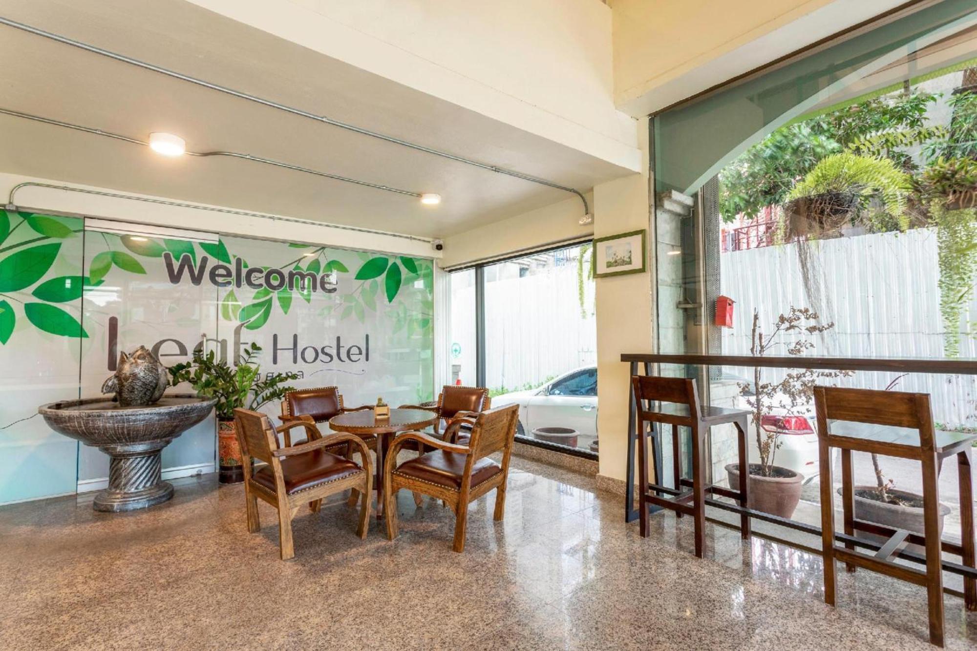 Oyo 928 Leaf Hotel 2*